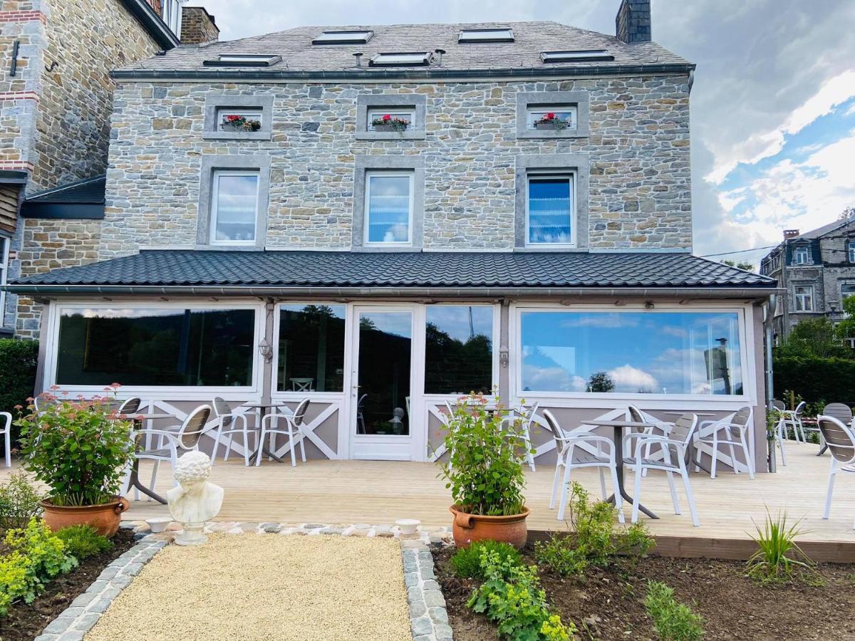 Apartmán Logis Le P'Tit Rouillon Au Rythme De La Meuse Annevoie-Rouillon Exteriér fotografie