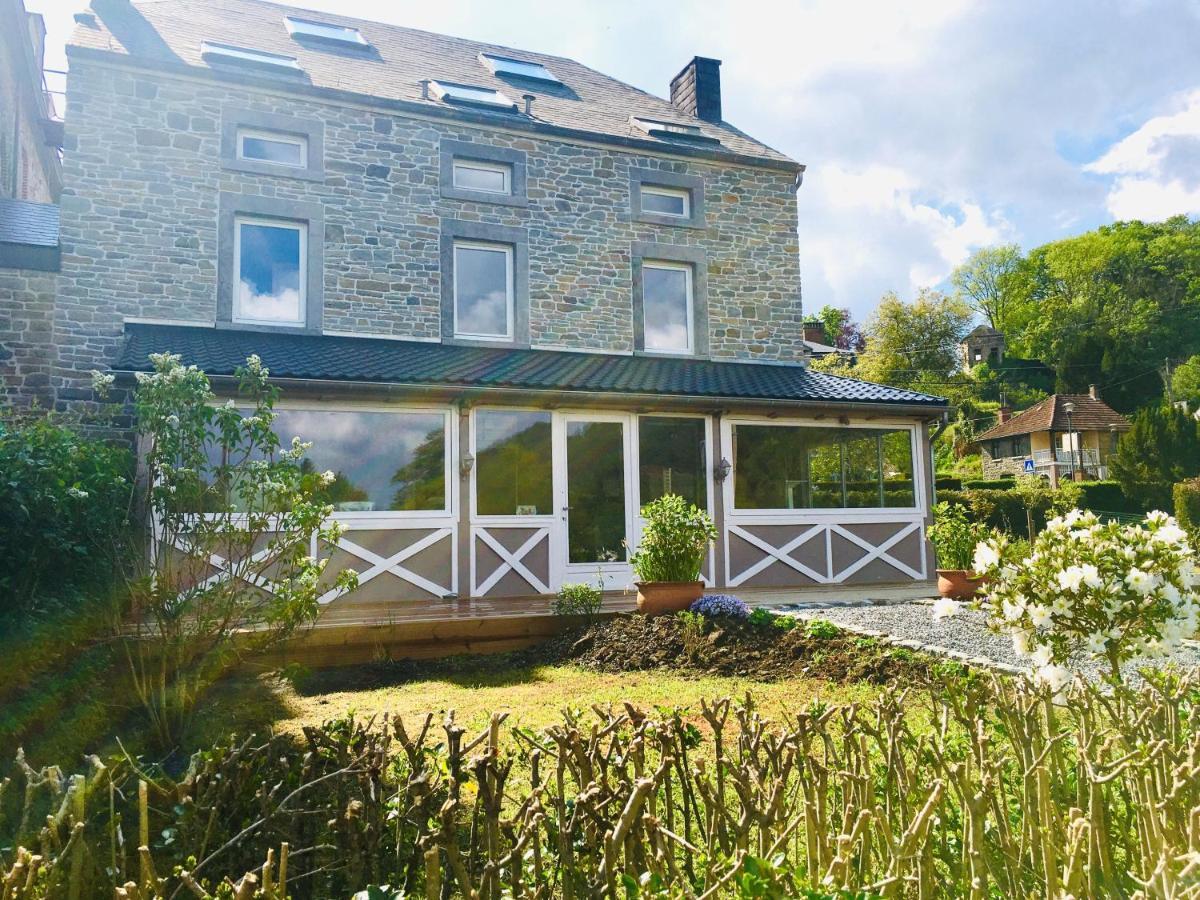 Apartmán Logis Le P'Tit Rouillon Au Rythme De La Meuse Annevoie-Rouillon Exteriér fotografie